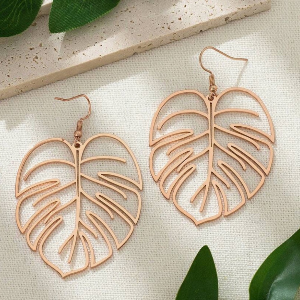 Leaf Design Rose Gold Hollow Out Super Light Weight Fishhook Earrings NWT - Picture 7 of 7